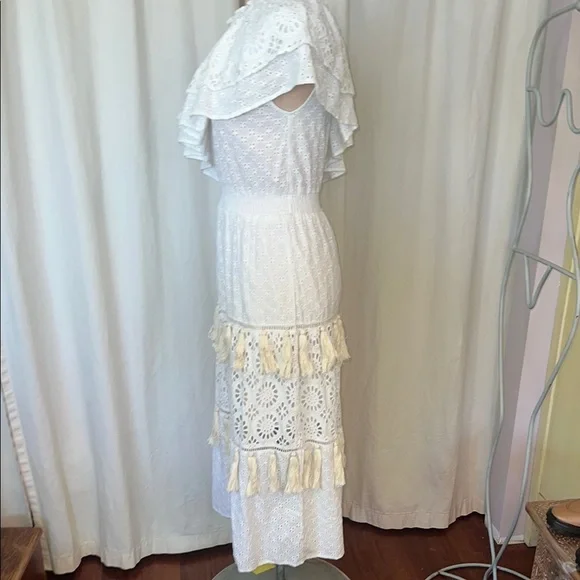 Misa Los Angeles White Ruffled One-Shoulder eyelet Clea tiered midi Sundress - Picture 3 of 6